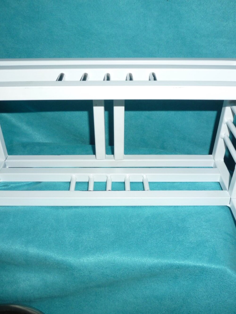 Elevated Feeding Station Small Dog/Cat Distressed Metal 2 stainless steel bowls - Picture 9 of 10
